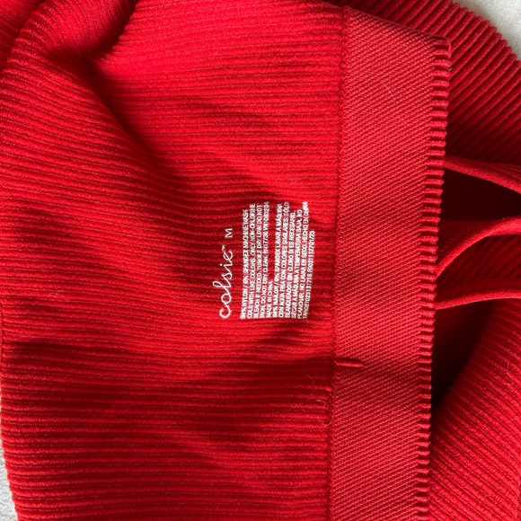 Colsie Vibrant Red Ribbed Top - Picture 3 of 3